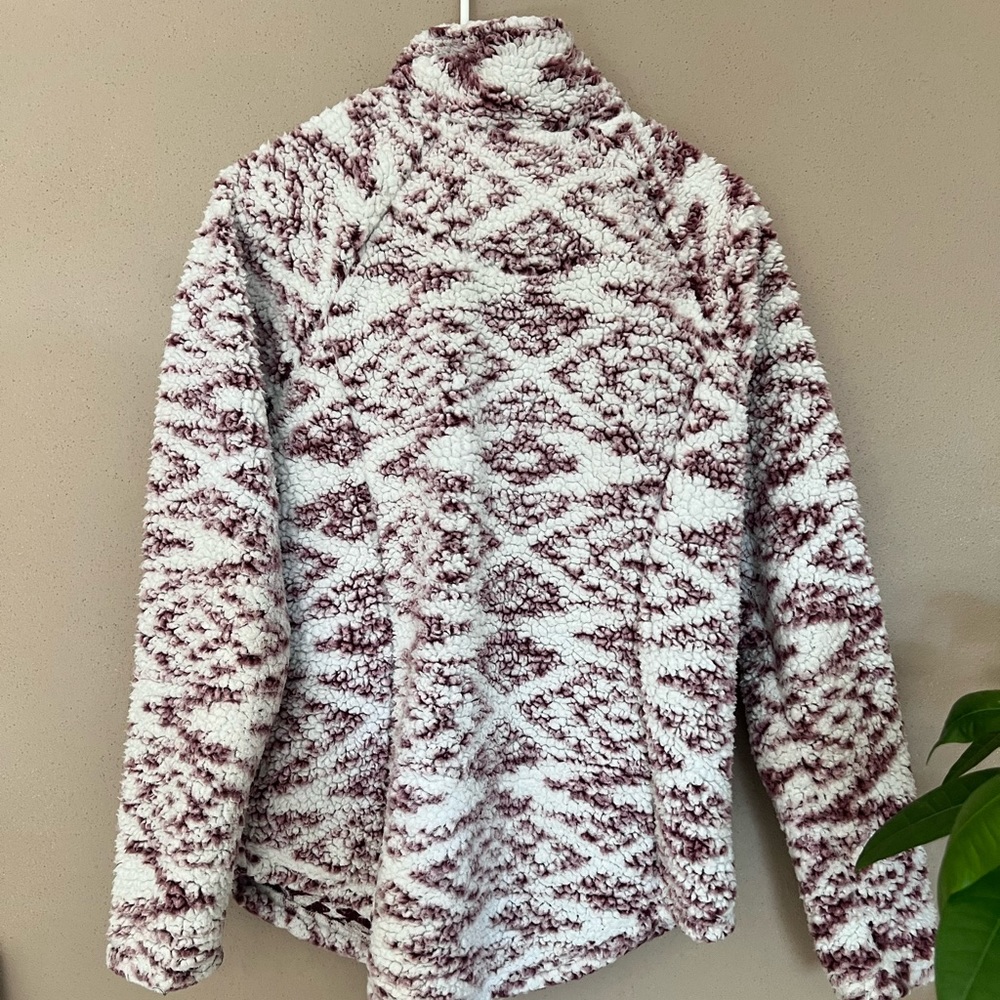 Cozy Sherpa medium Aztec sweater